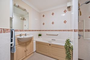 Bath/Wet Room - click for photo gallery